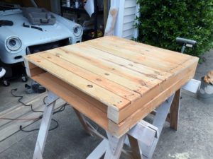 pallet_table